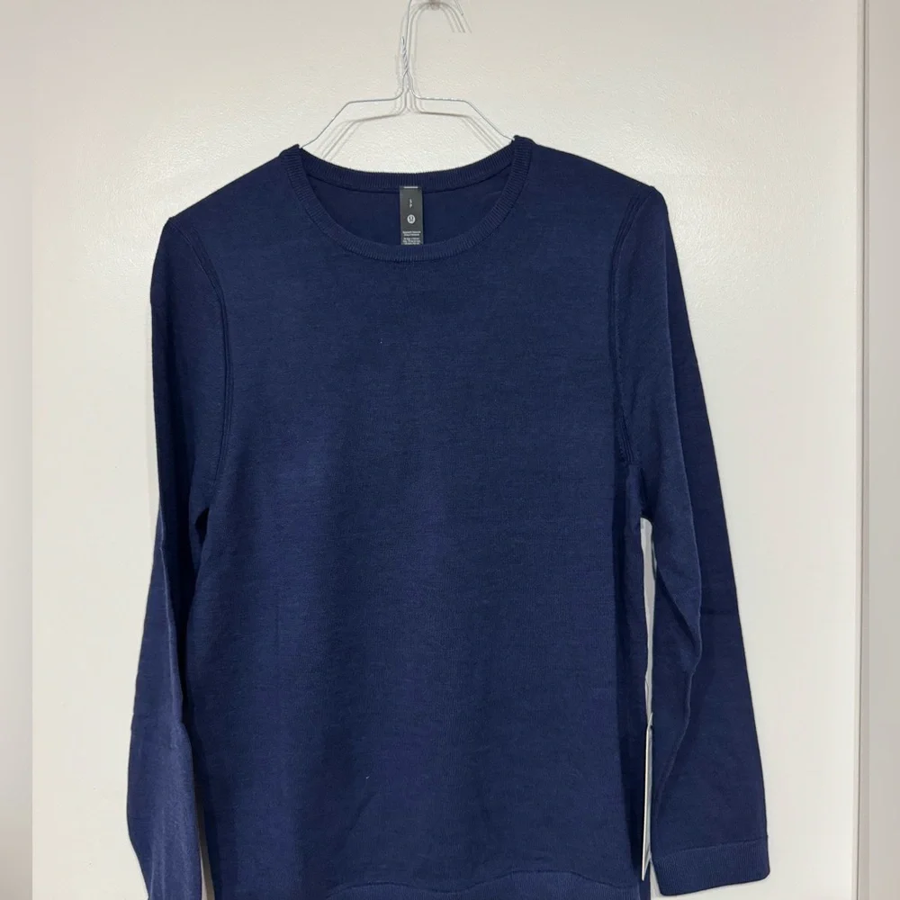 Lululemon Men Small New Venture Crewneck Sweater Navy Blue NWT
